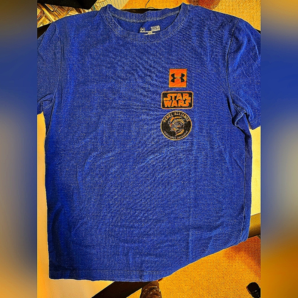 Youth large Under Armour Star Wars T